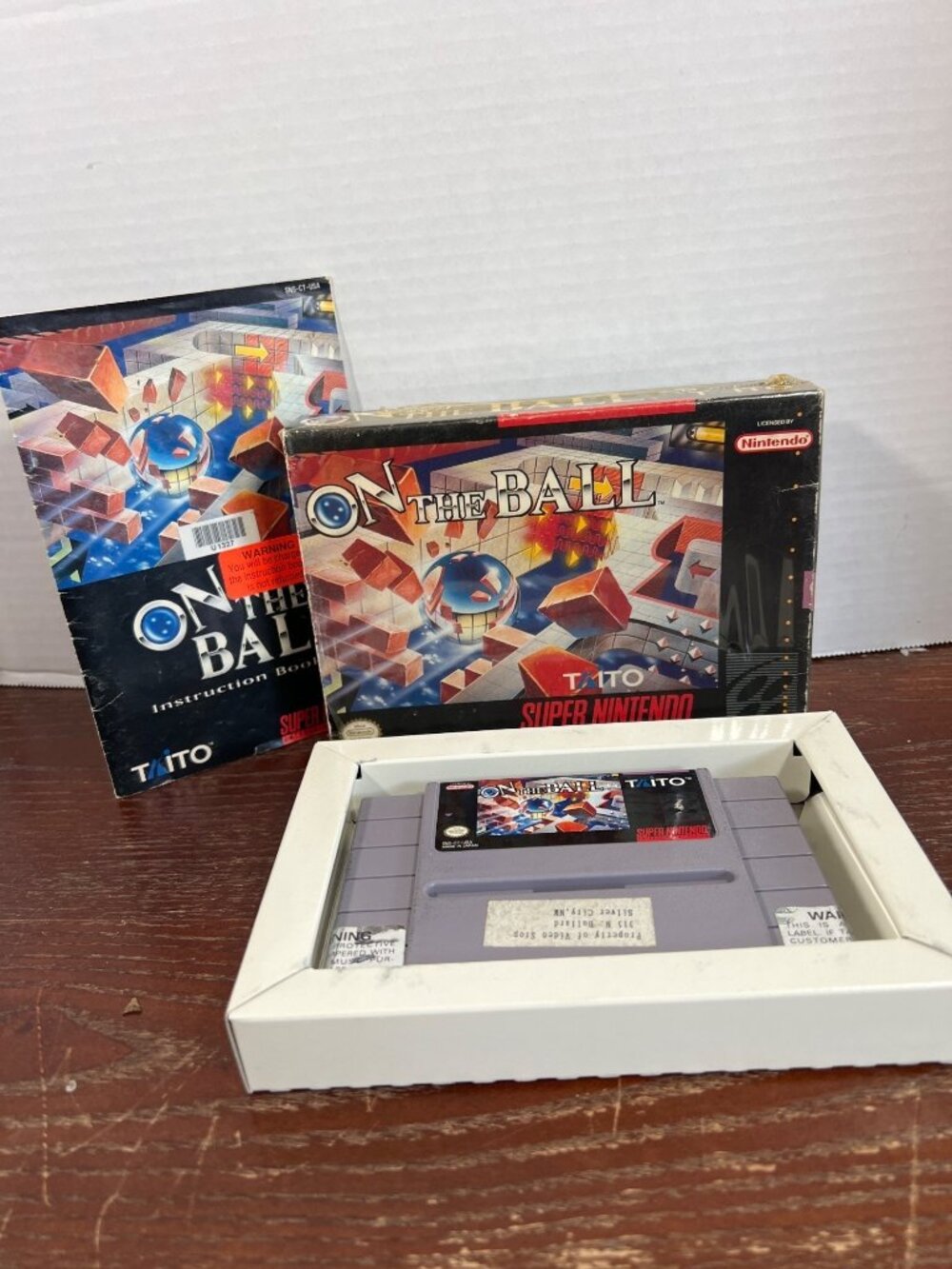 On The Ball Super Nintendo Game Cartridge Complete With Box & Manual Tested
